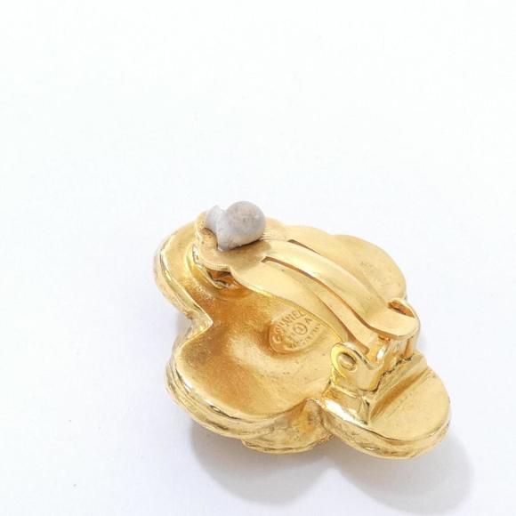 CHANEL Gold Earrings - Picture 4 of 4